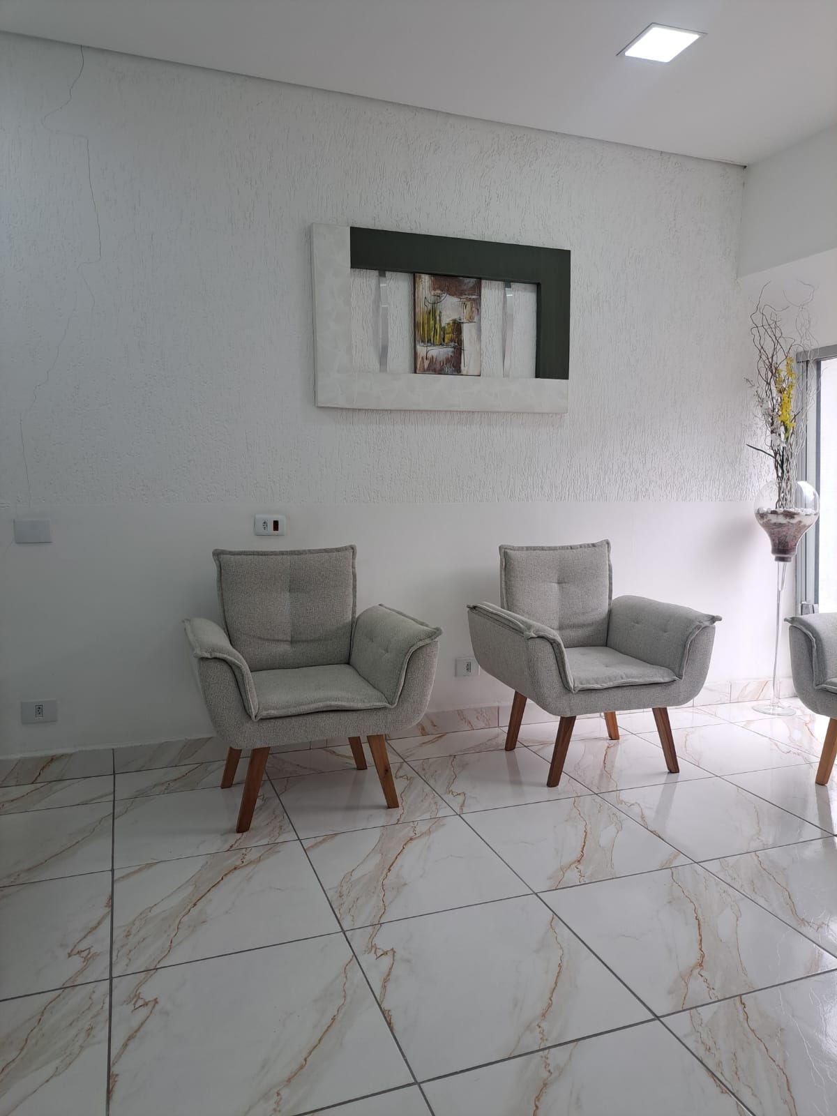 Sala de espera / recepção da clínica